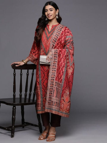 Varanga Women Rust Paisley Printed Kurta With Bottom And Printed Dupatta